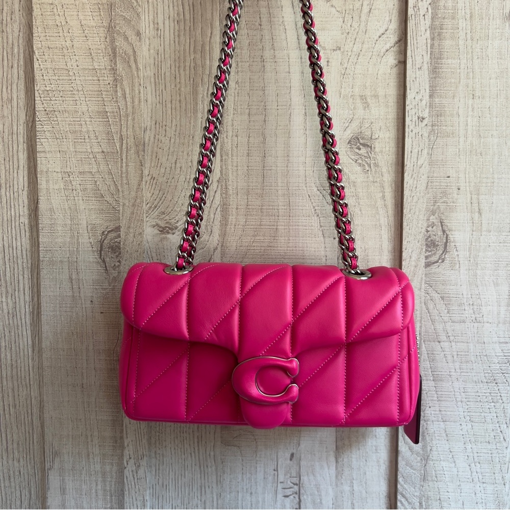 Coach Pink Quilted Shoulder Bag with C-Clasp - Picture 5 of 10